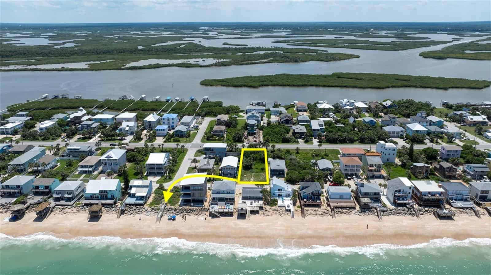 Beachfront property in St. Petersburg with stunning water views and prime location. Perfect for building your dream coastal home or vacation rental.